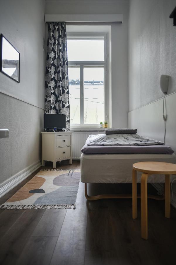 Hostel Diana Park Helsinki Bagian luar foto