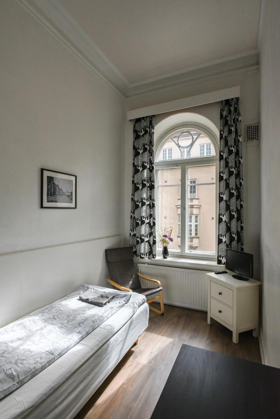 Hostel Diana Park Helsinki Bagian luar foto